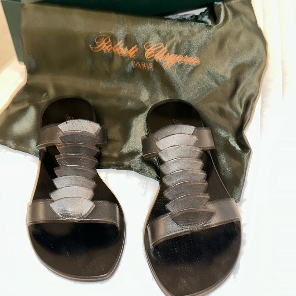 Robert Clergerie Homer black leather sandal size 6.5